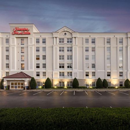 Hampton Inn & Suites Raleigh Cary Lenovo Center Экстерьер фото